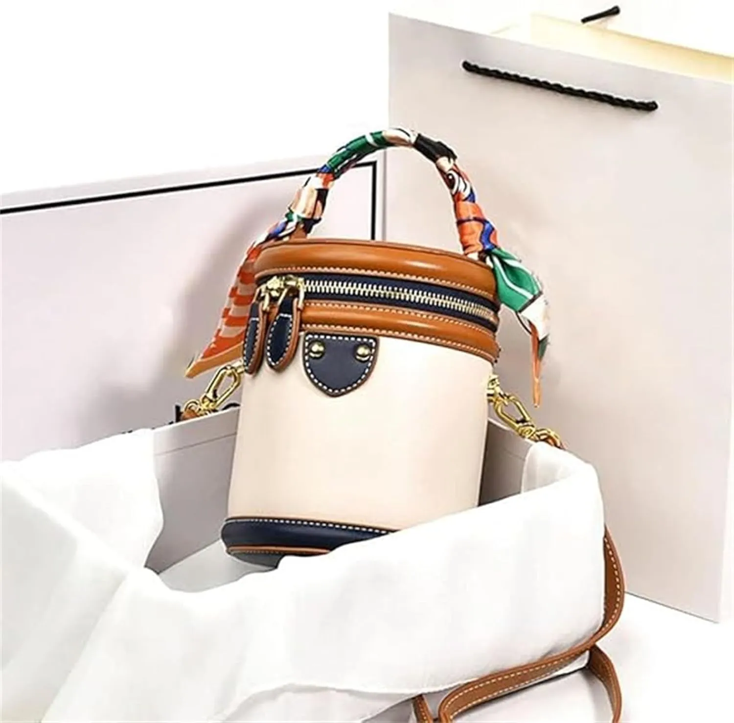 2025 New Summer Niche Design Cylinder Bag, Colorblock Bucket Bag for Women, for Travel, Vacation