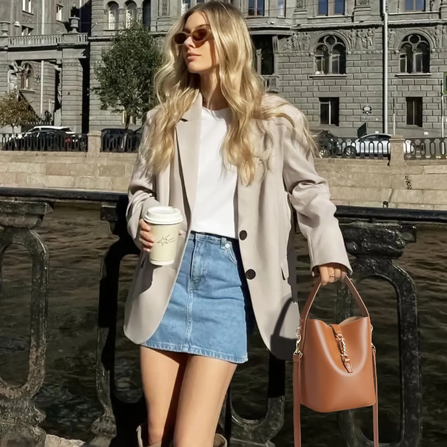 BOSTANTEN Small Bucket Bag for Women Trendy Vegan Leather Crossbody Bags Shoulder Purses Designer Ladies Handbags
