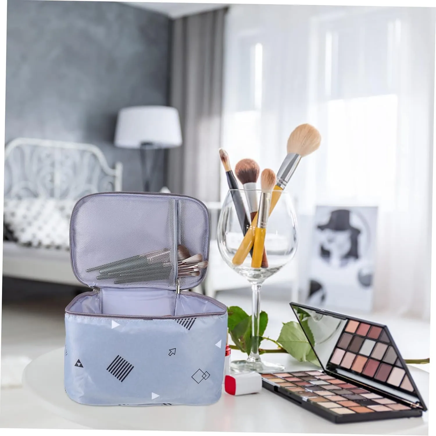 DOITOOL 1 PC Cosmetic Bag Waterproof Zipper Travel Tote Bag Makeup Creative Travel Bag Hanging Miss Oxford, Grey, 25X17X14CM