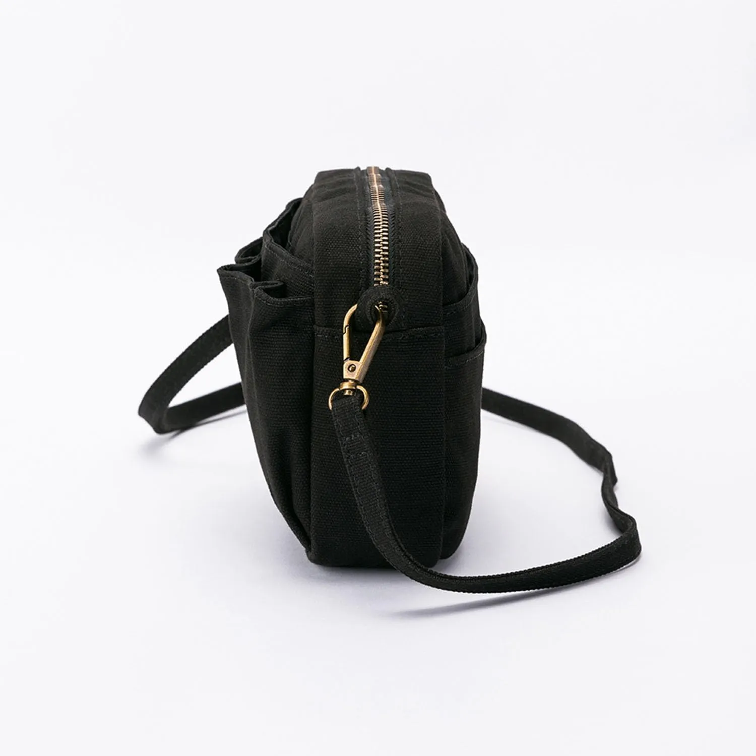 Hong Kong style retro canvas one-shoulder small square bag Mori style messenger girl casual travel bag