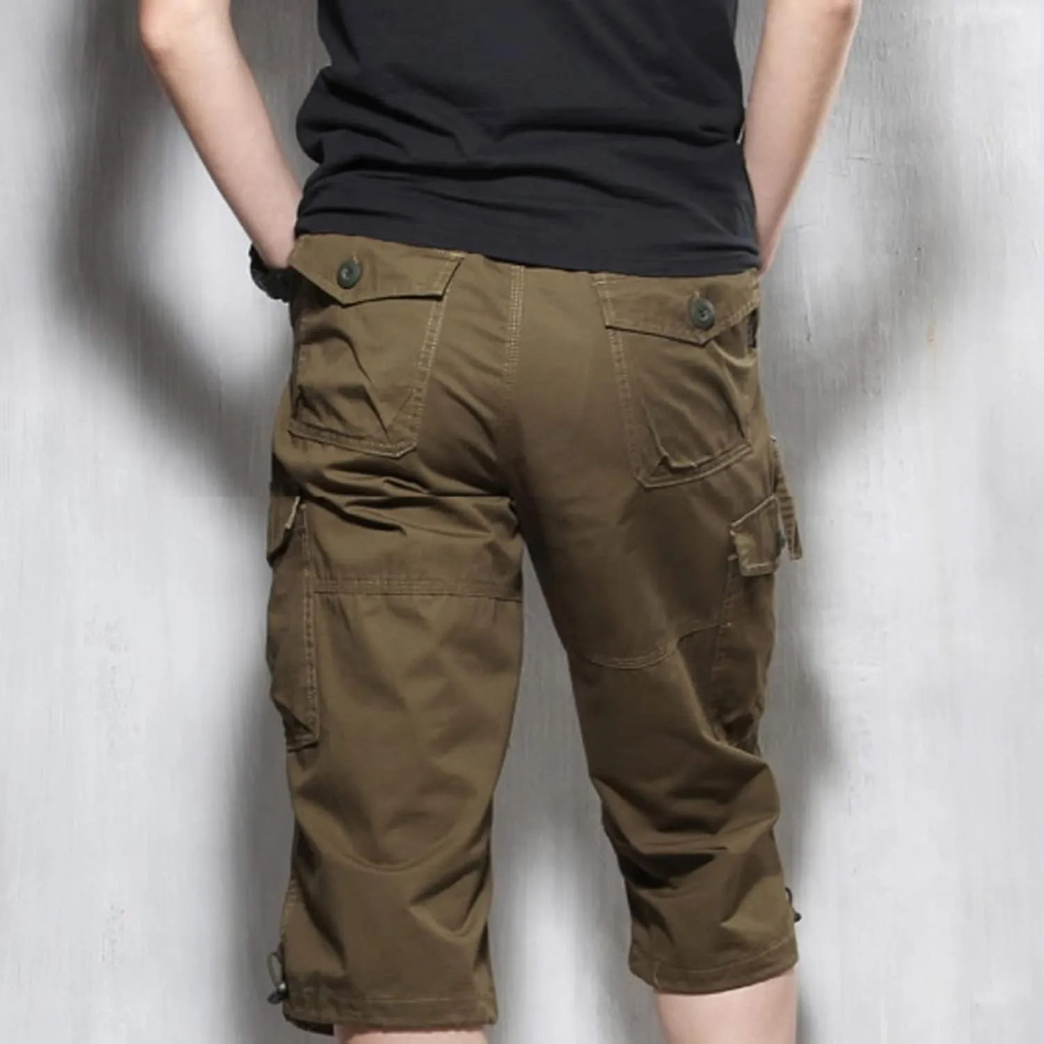 JEKE-DG Men's 3/4 Capri Shorts Below Knee Casual Pants Workout Multi-Pocket Long Shorts