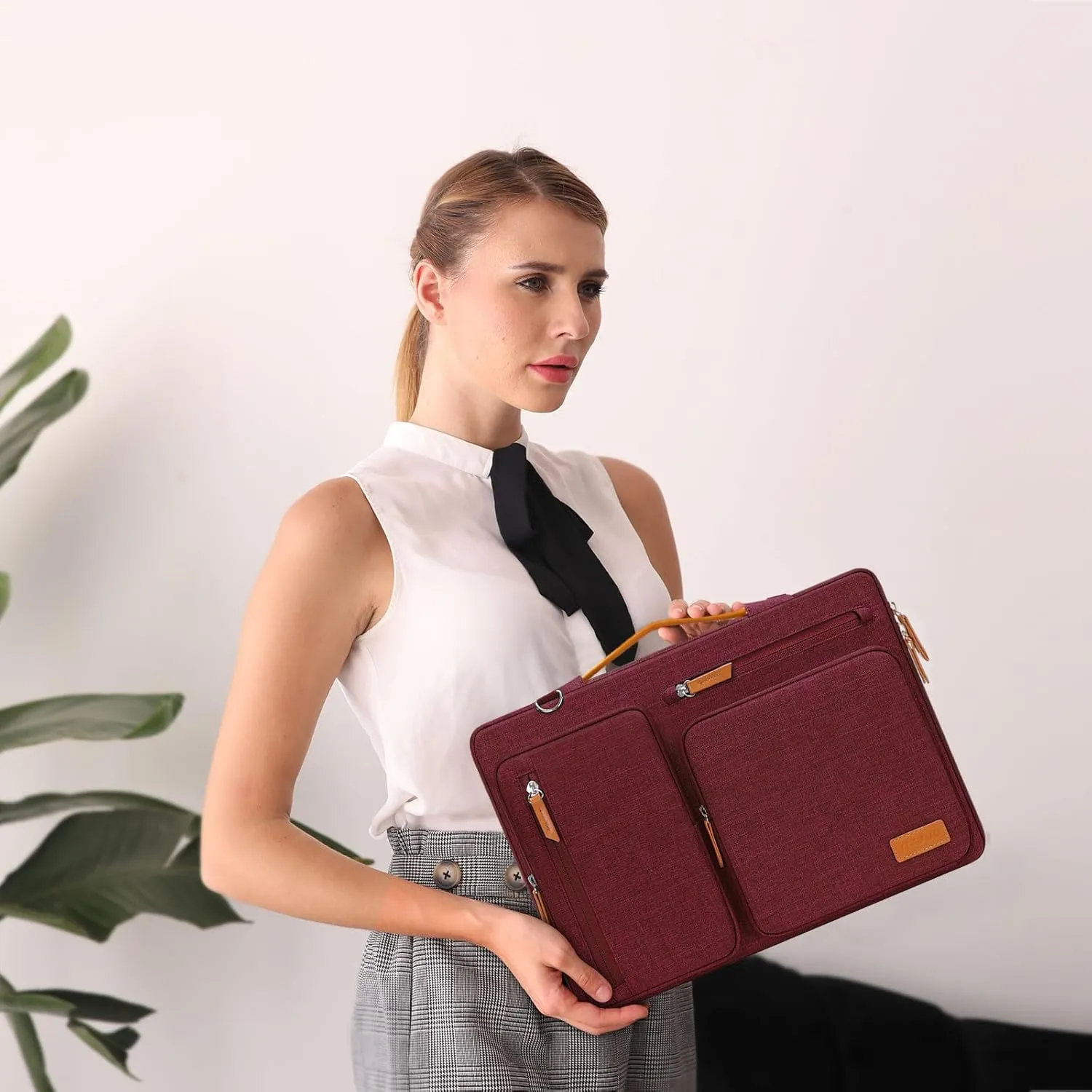 MOSISO 360 Protective Laptop Shoulder Bag,17-17.3 inch Computer Bags Compatible with MacBook, HP, Dell, Lenovo, Asus Notebook,Side Open Messenger Bag with 4 Zipper Pockets, Wine Red