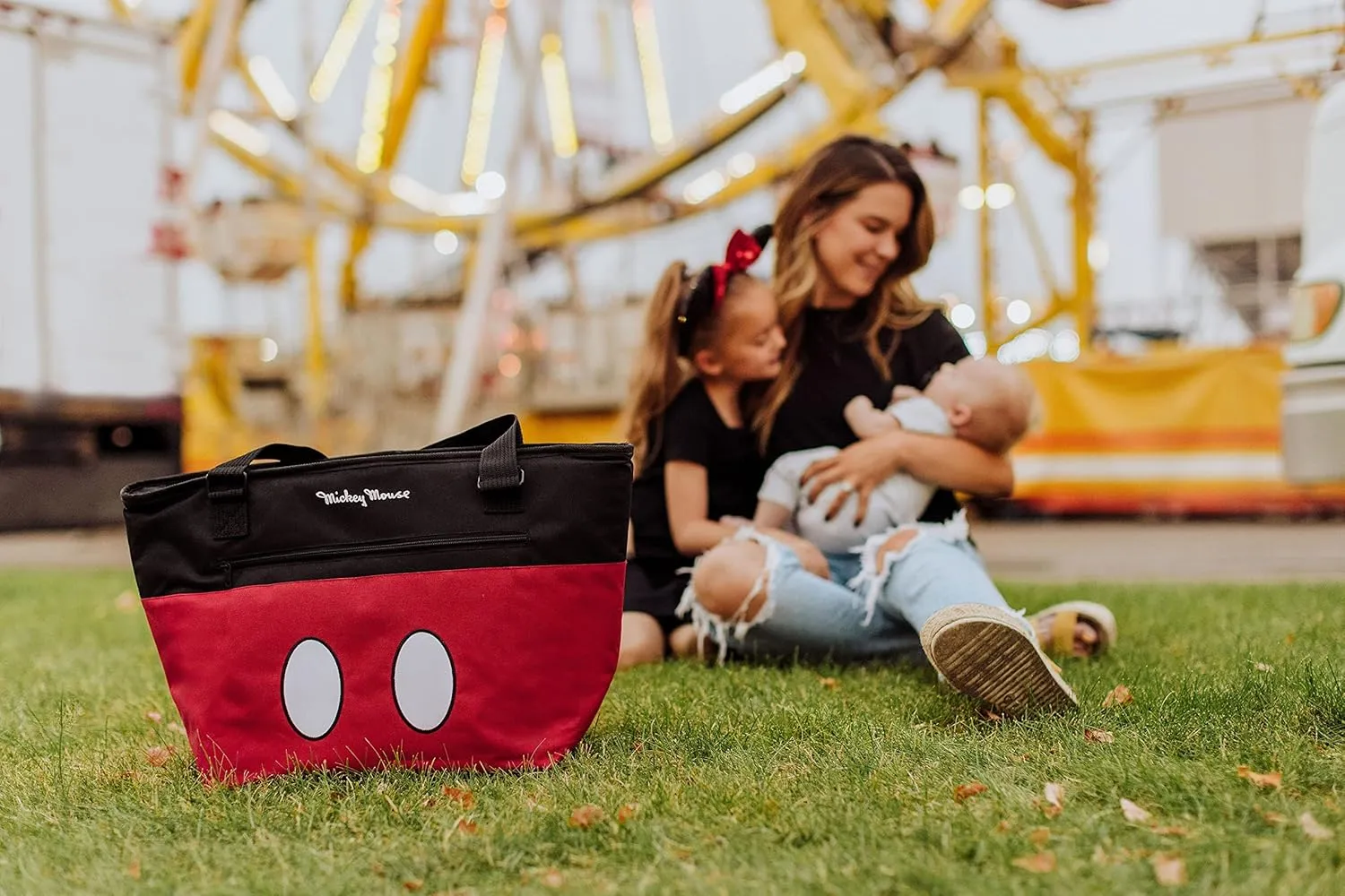 PICNIC TIME Disney Mickey Mouse Topanga Tote Cooler Bag, Soft Cooler Bag, Picnic Cooler