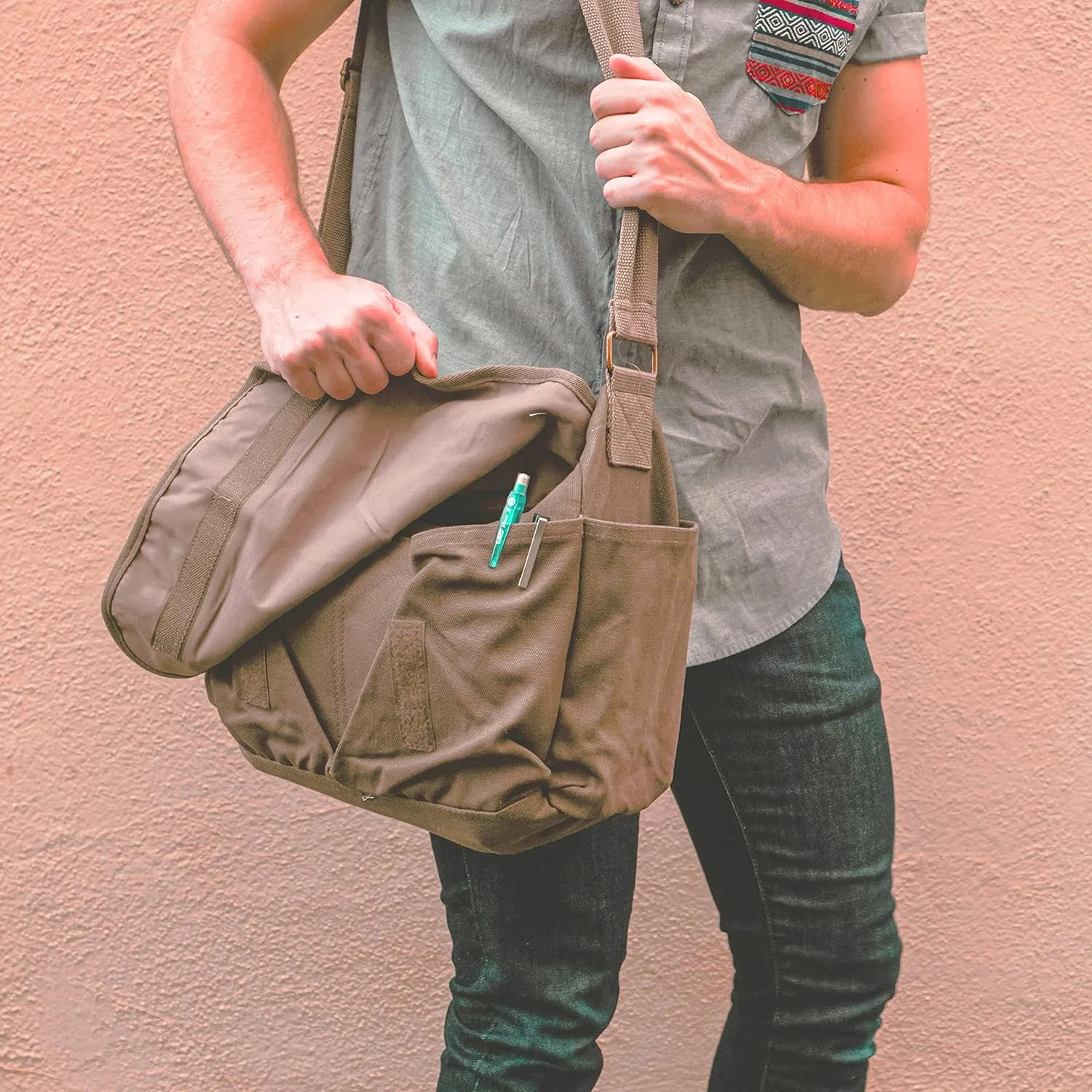 Sweetbriar Classic Vintage Messenger Bag - Original Heavyweight Cotton Canvas Shoulder Bag with Upgraded Features