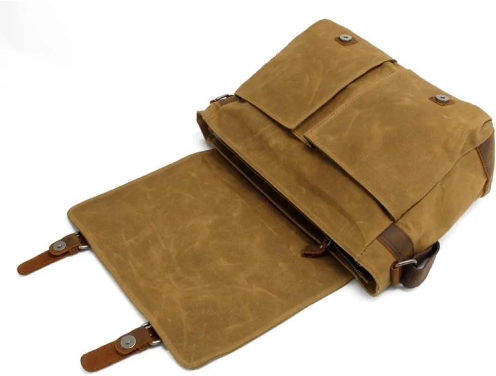 Waterproof Vintage-Style Canvas Messenger Bag - Durable & Stylish for Everyday Use green