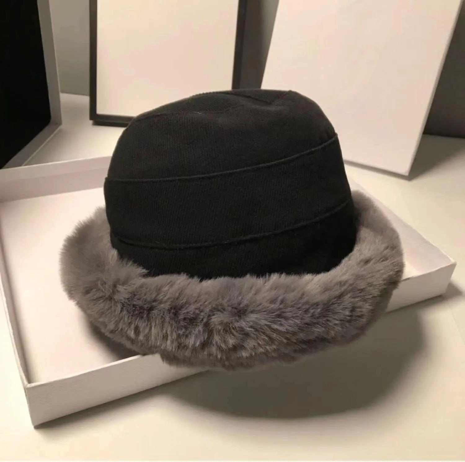 Winter Warm Bucket Hat Faux Fur Cotton Lambs Wool Fisherman Cap Fluffy Plush Thick Wind Protection Hats for Women Girls