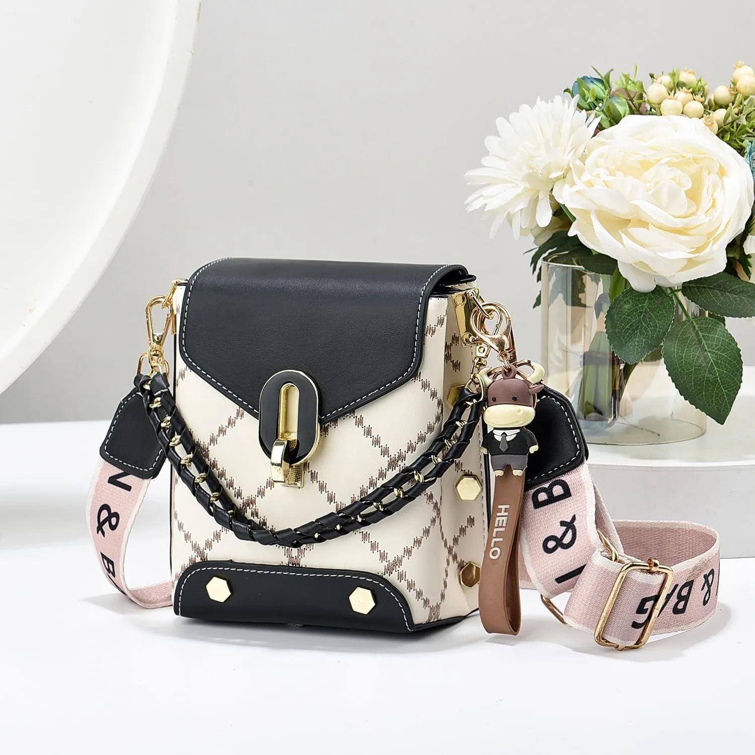 Xiaoyu Small Crossbody Bags for Women Fashion Cell Phone Purse Shoulder Handbags with Wide Strap